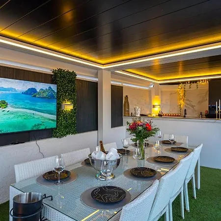 Vega Luxury Villa Cautivador