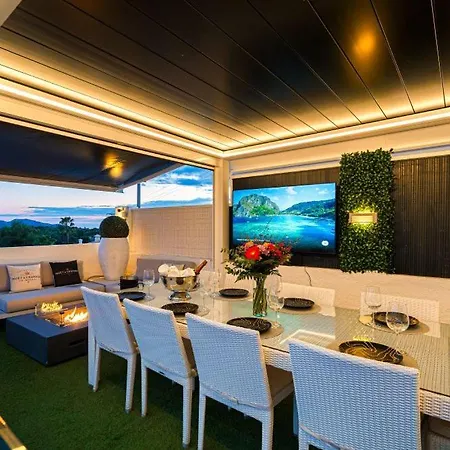 Vega Luxury Cautivador